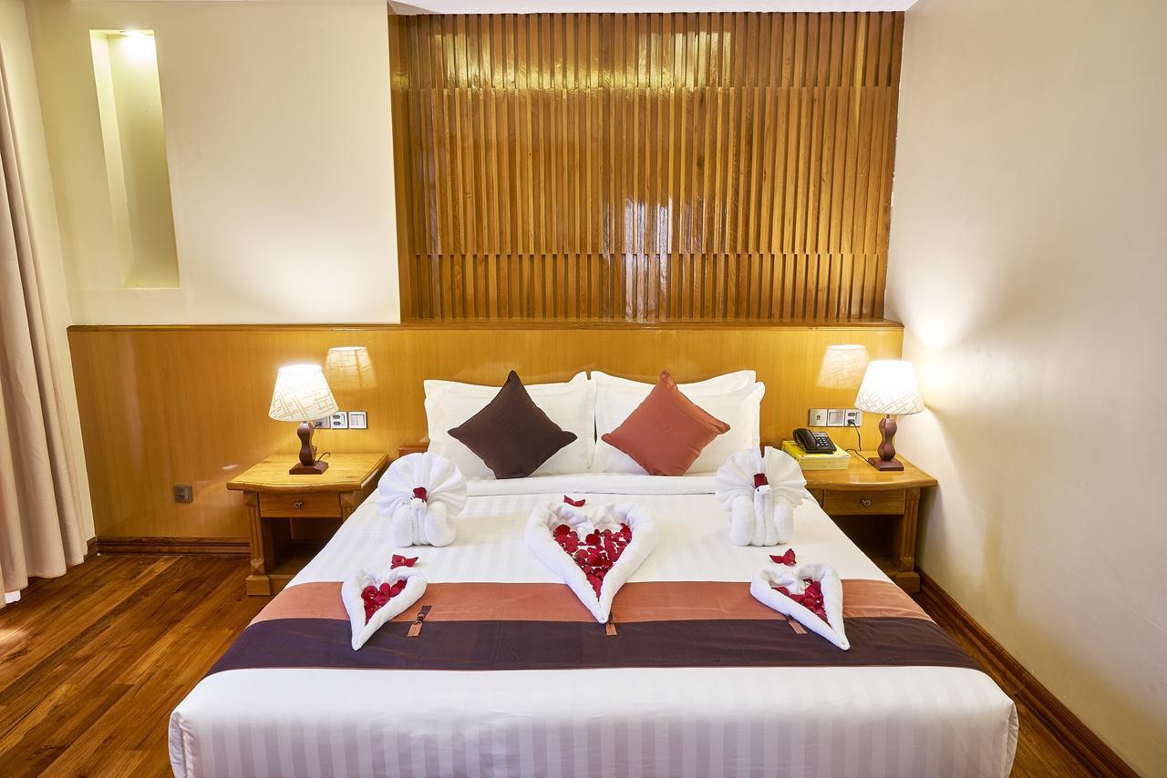Hotel Apex Мандалай Экстерьер фото